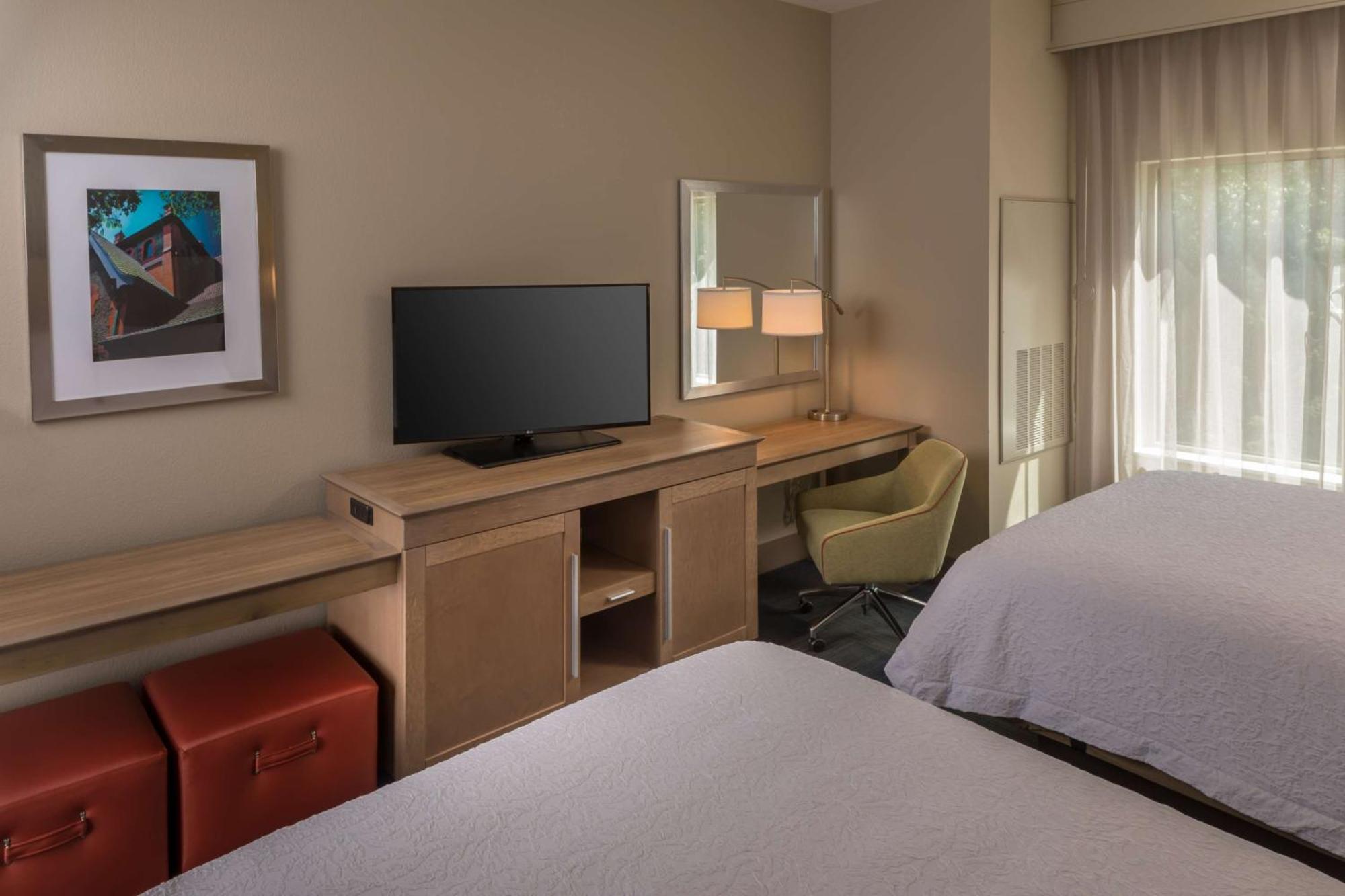 Hampton Inn & Suites-Asheville Biltmore Village, Nc Exteriör bild